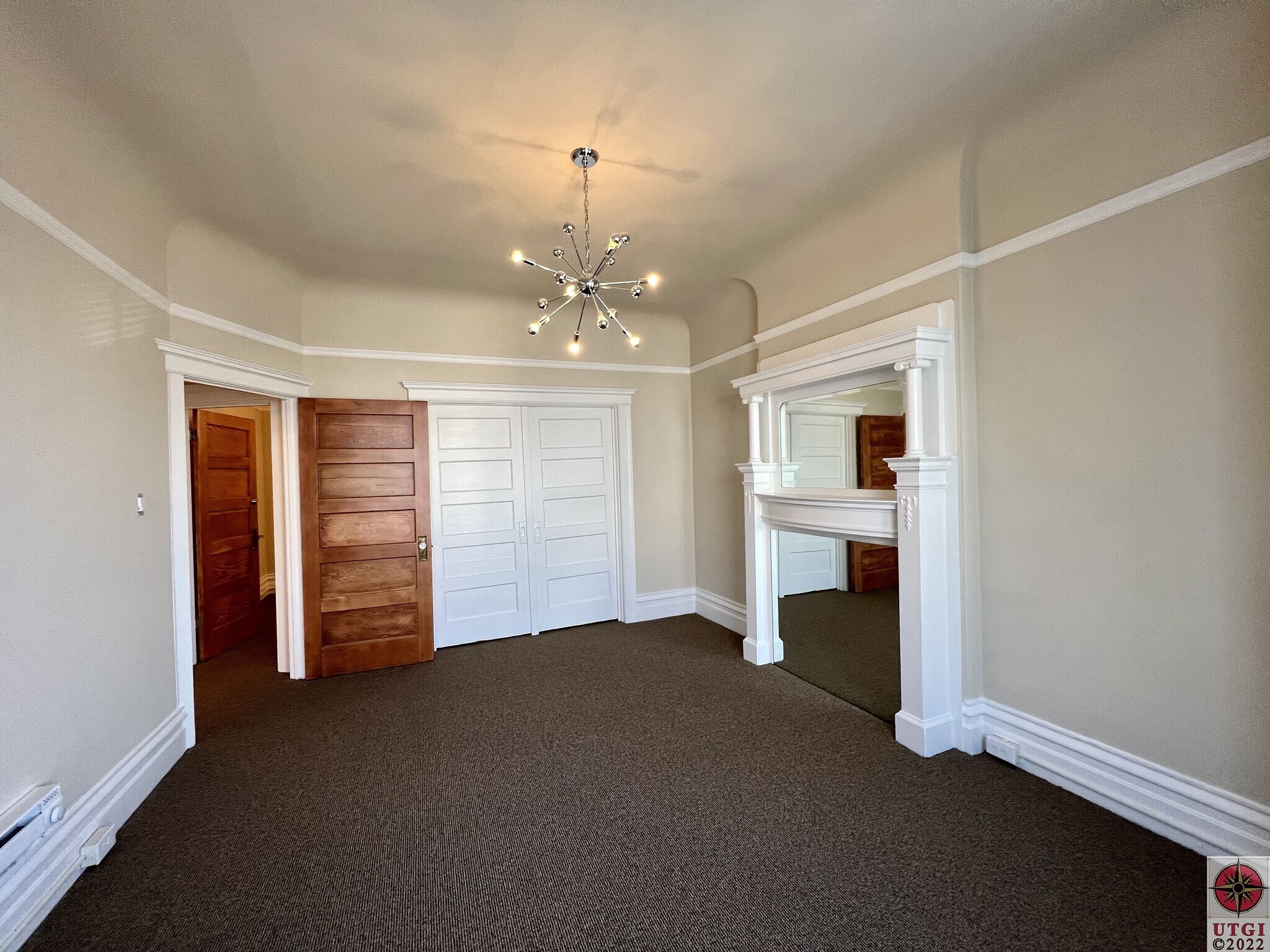 Bonus Room - Front Right - 1347 Vallejo St