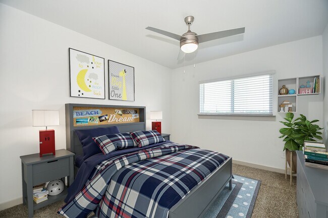 Building Photo - 8034 House bank Ln