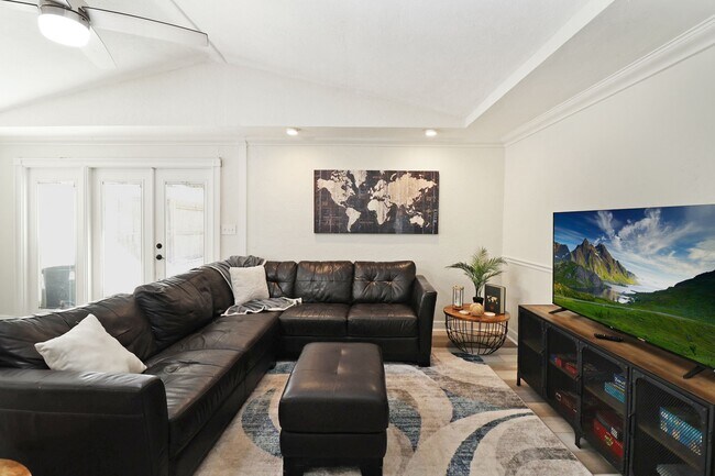 Building Photo - 6501 64th Ave N