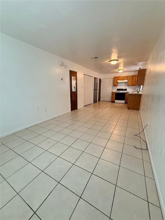 Building Photo - 2614 SW 31st Pl