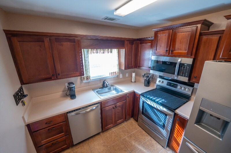 Building Photo - 29 Ristona Dr