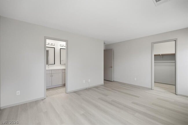 Building Photo - 11795 Magliana St