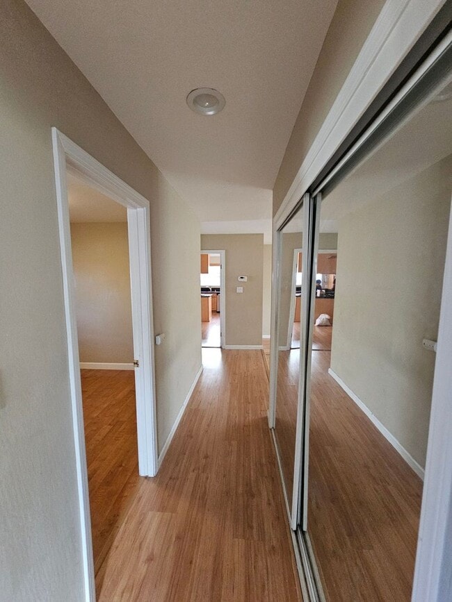 Building Photo - DELIGHTFUL 3 Bed/2 Bath Home in Fremont - ...
