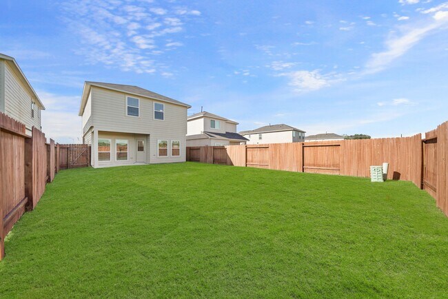 Building Photo - 13313 Nabob Dr