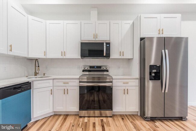 Building Photo - 315 N Preston St