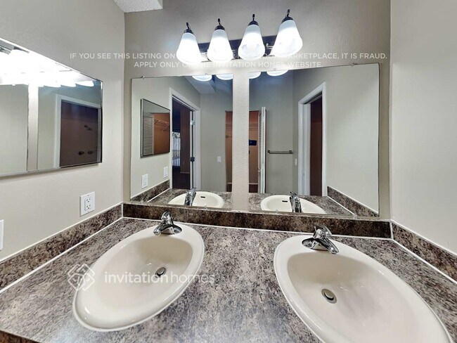 Building Photo - 702 50th St E