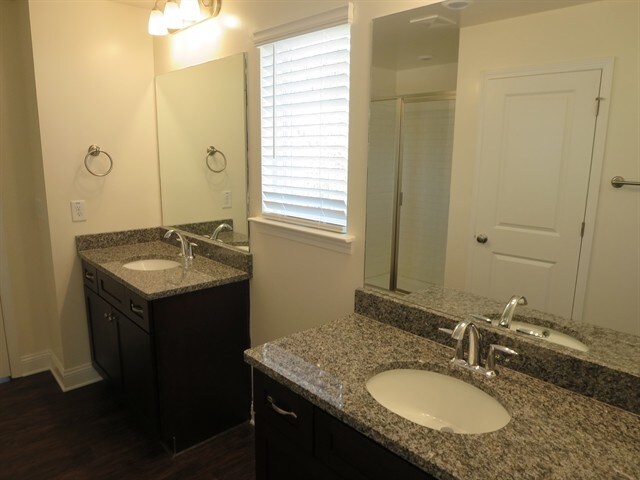 Building Photo - 134 Cobblestone Dr