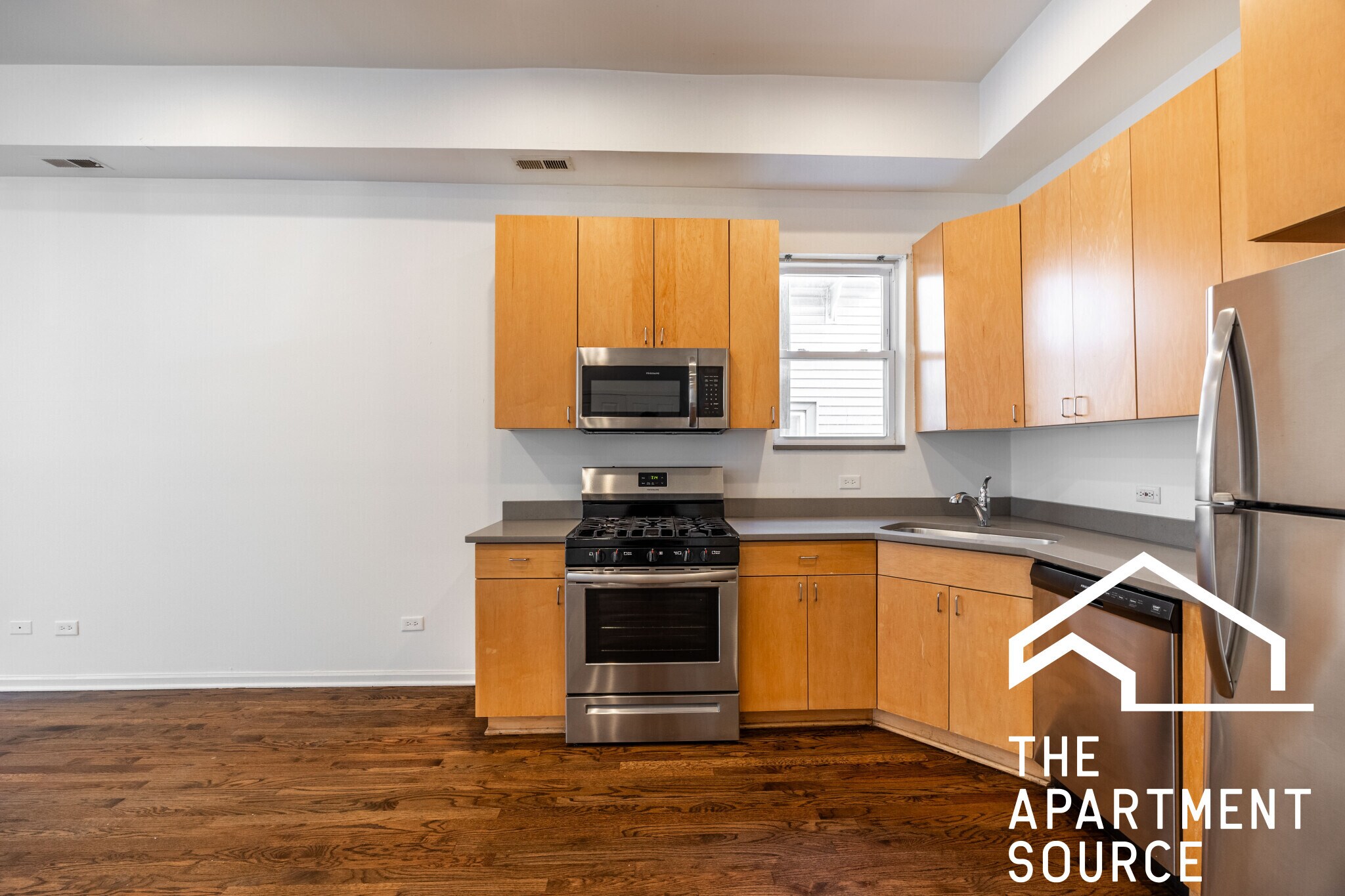 Building Photo - 2112 N Campbell Ave