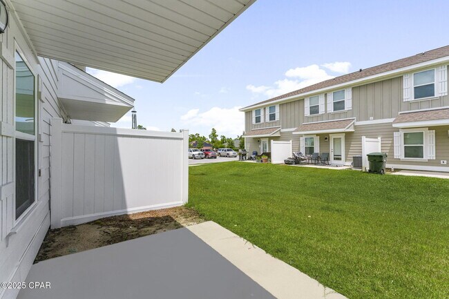 Building Photo - 1632 Caleigh Ct
