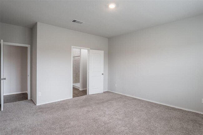 Building Photo - 21003 Seneca Willow Wy