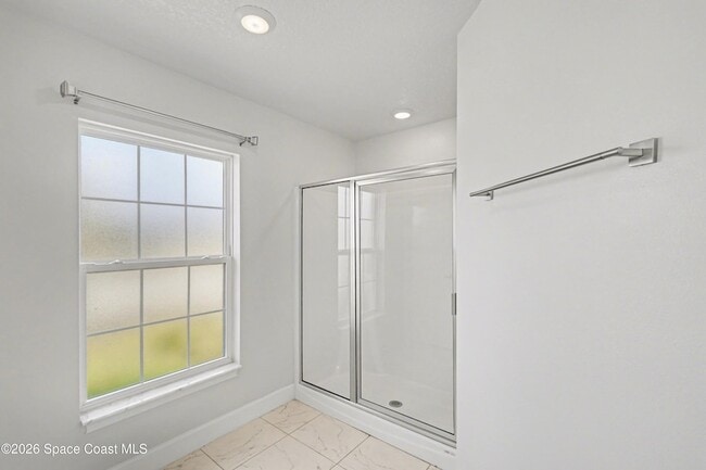 Building Photo - 2542 Pinwherry St NW