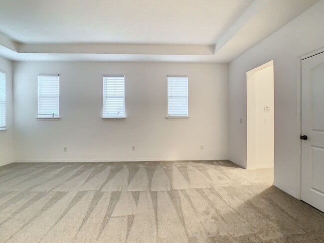 Building Photo - 5 Bedroom at Windstone at Heart of Winderm...