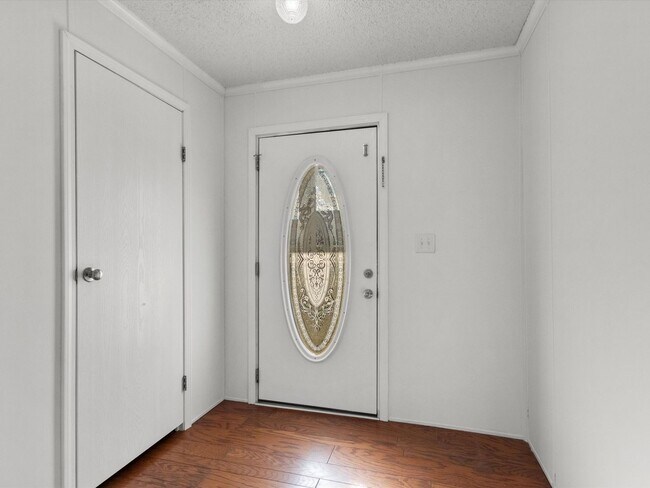 Building Photo - Great Home Near Tanner High School!