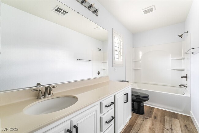 Building Photo - 268 Bella Matese Ave