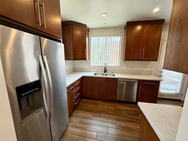 Building Photo - 8343 DUNBARTON - SHORT TERM LEASES AVAILABLE , NEWER*4 BD*3BA*TOWNHOME*PRIVATE YARD*WASHER/DRYER*