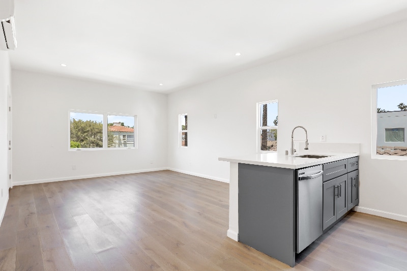 Building Photo - 5232 W 20th St