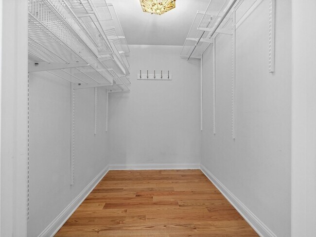 Building Photo - 93 W Goulding St