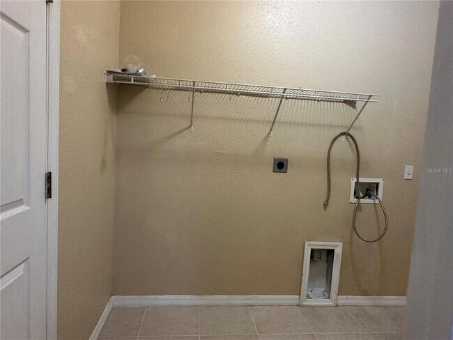 Building Photo - 2761 Shady Ave