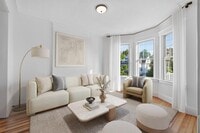 Building Photo - 42 Duer Pl