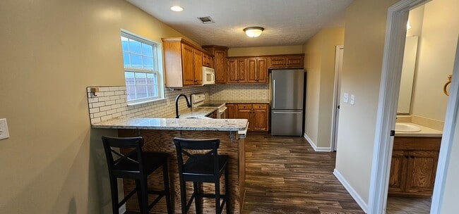 Building Photo - Charming 3 Bedroom, 2.5 Bath Home in Pike County!