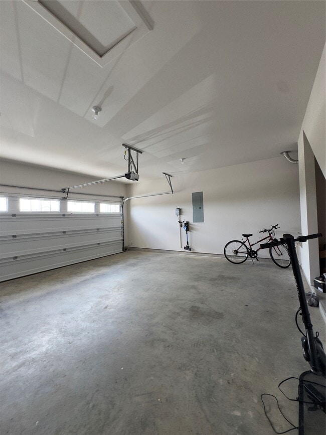 Building Photo - 32210 Slender Spreadwing Dr