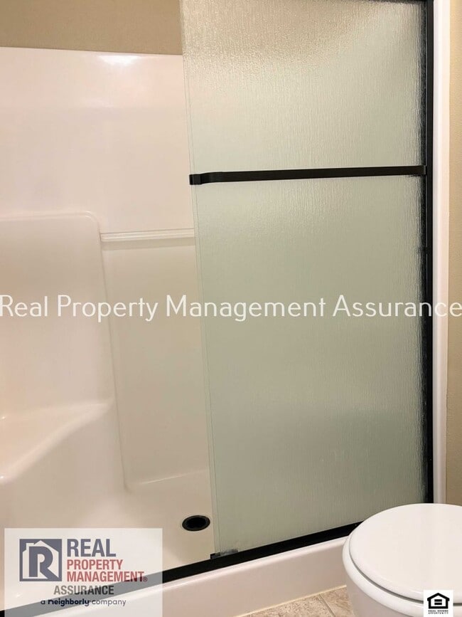 Building Photo - 14500 SW 6th St