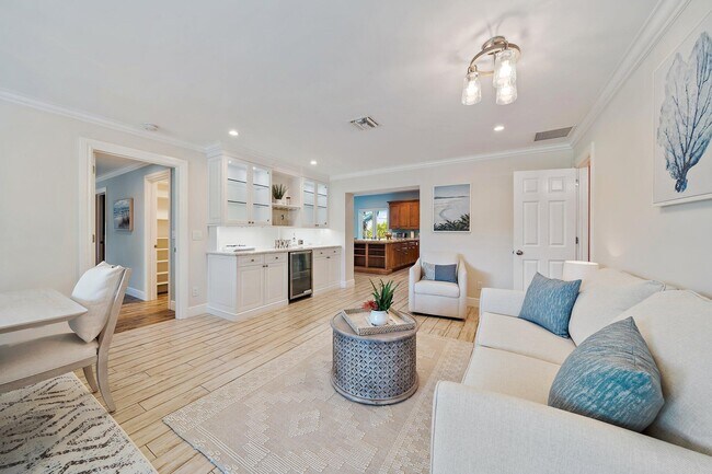 Building Photo - 500 Sunrise Way