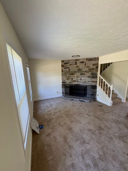 Building Photo - 7977 Tall Timbers Dr