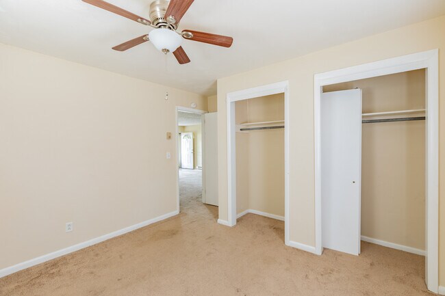 Building Photo - 9101 Hammett Ave