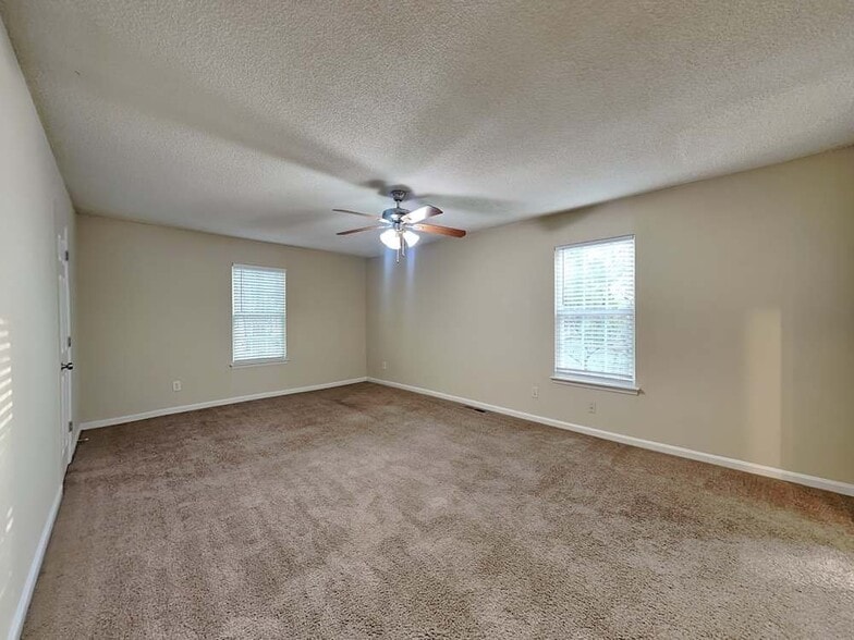 Building Photo - 3817 Old Norcross Rd