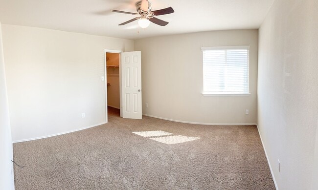 Building Photo - Available NOW!!!! Lovely 2 story home located in  Killeen, minutes from Ft. Cavazos, Hospitals an...