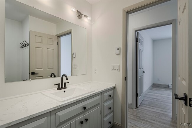 Building Photo - 57 Beechwood Rd