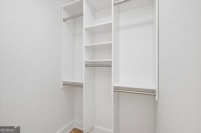 Building Photo - 1150 Blair Ln