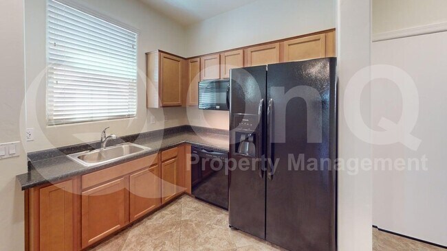 Building Photo - 11461 E Squash Blossom Loop