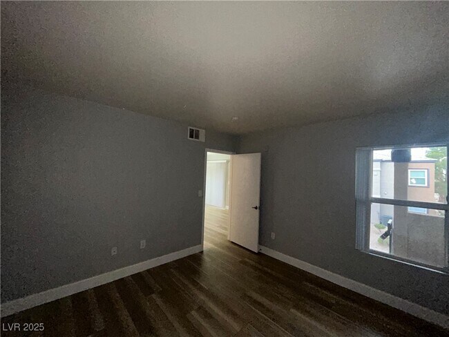 Building Photo - 6650 W Warm Springs Rd