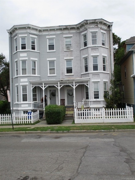 Building Photo - 33 Bay View Ter