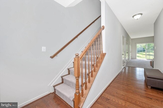 Building Photo - 7780 Dagny Wy