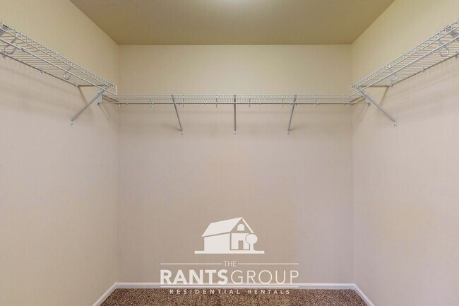 Building Photo - Fantastic Neighborhood in Tumwater!