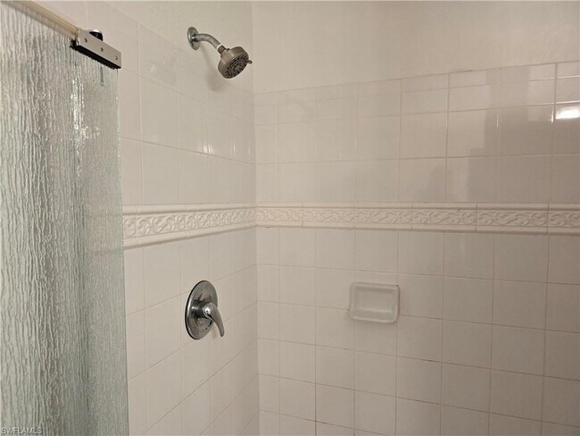 Building Photo - 12940 Positano Cir