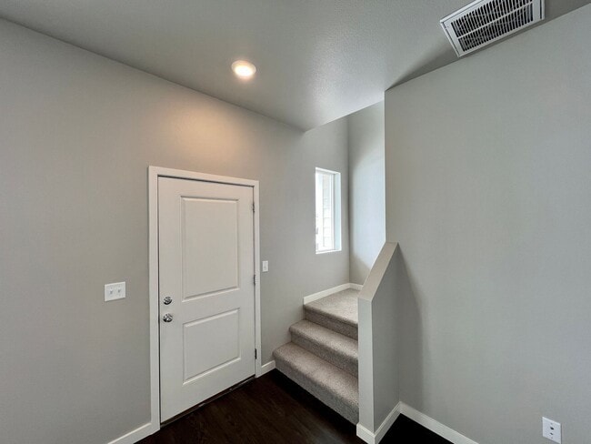 Building Photo - 3917 Congaree Wy