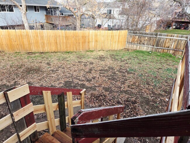 Building Photo - 1968 E 5850 S