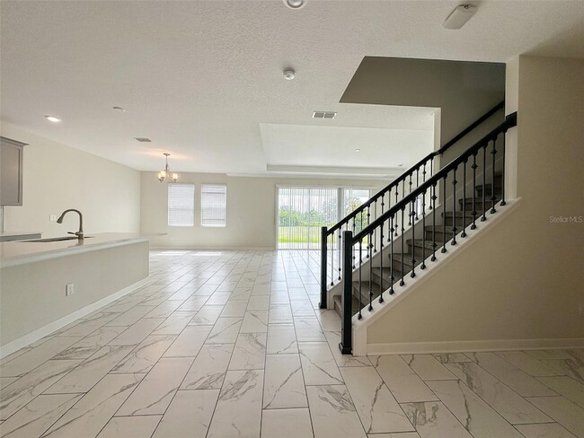 Building Photo - 14873 Winter Stay Dr