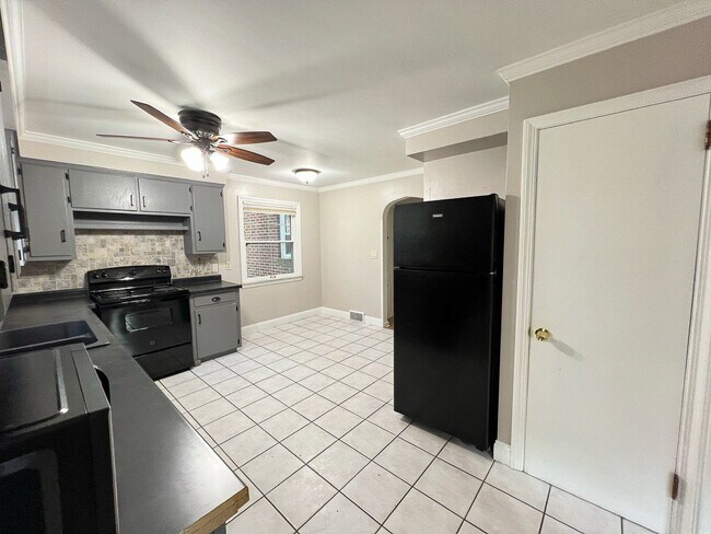 Building Photo - 94 Jennette Dr