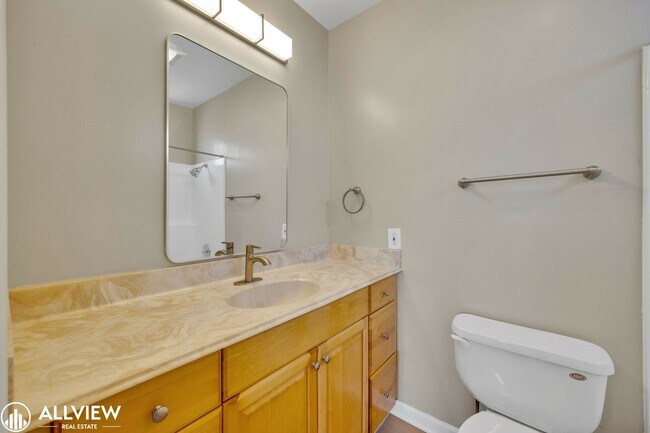 Building Photo - Beautifully Renovated 2-Bedroom Corner Tow...