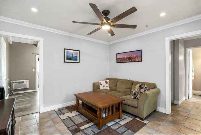 Building Photo - 1000 W MacArthur Blvd