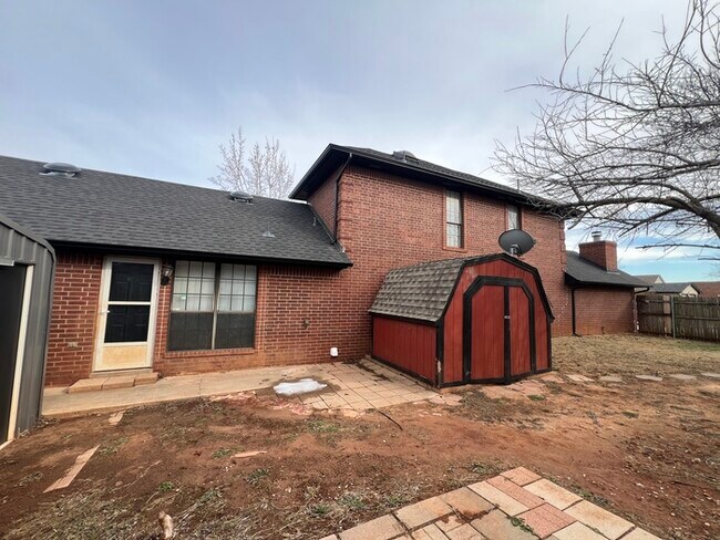 Building Photo - 805 Woodward Ave