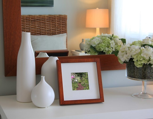 Building Photo - Perlite Apartments