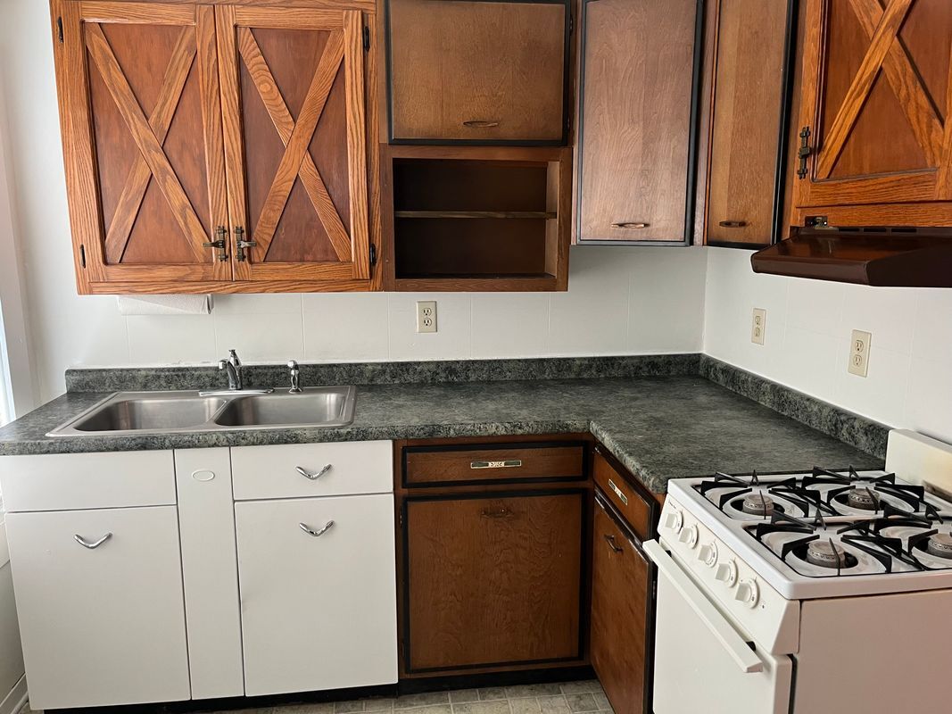 Building Photo - 313 Walnut St