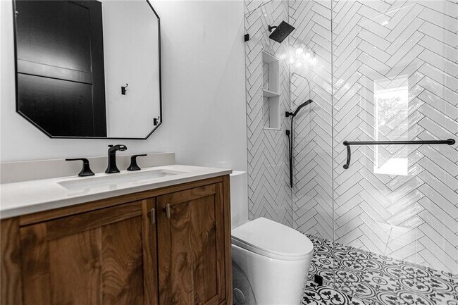 Building Photo - 1814 Barker Dr