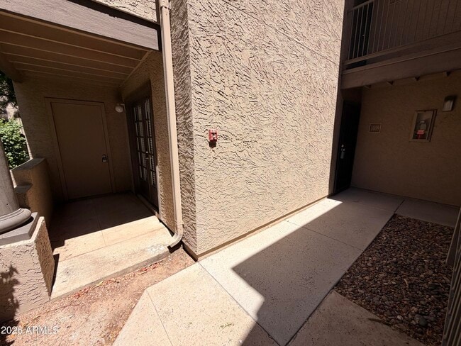 Building Photo - 5995 N 78th St